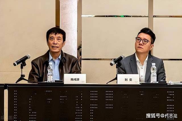 因此，马竞一下失去了主要赞助商，随后床单军团迅速采取行动寻找到了新赞助商——利雅得航空。